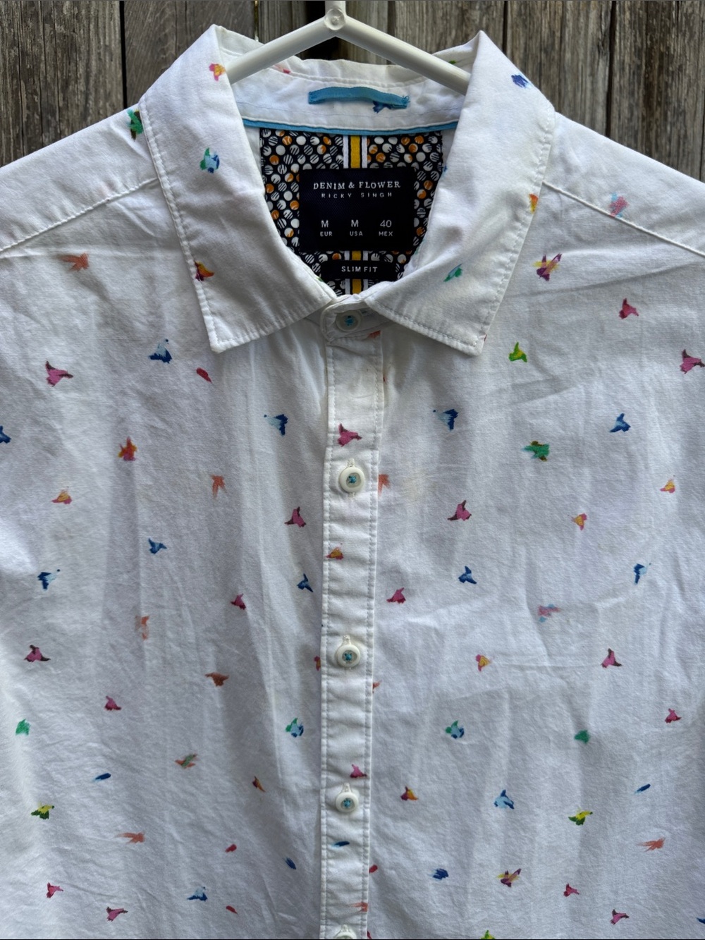 Denim & Flower White Short-Sleeve Button-Down Shirt with Multicolor Micro Motifs